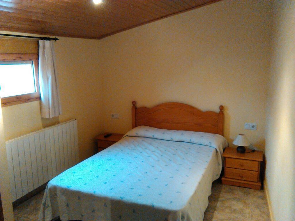 Apartamentos Turisticos Rosario Camarena de la Sierra Cameră foto